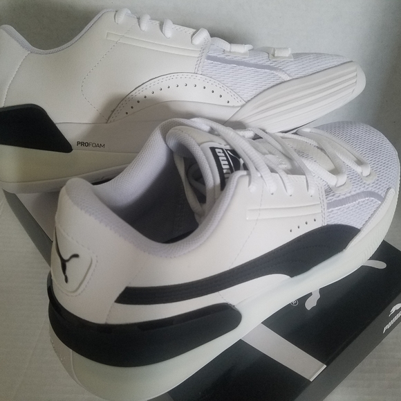 Puma Clyde Hardwood Team Shoes. New. Various Sizes main image 5